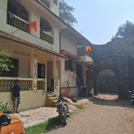Savitri Cottage Alībāg Exterior foto